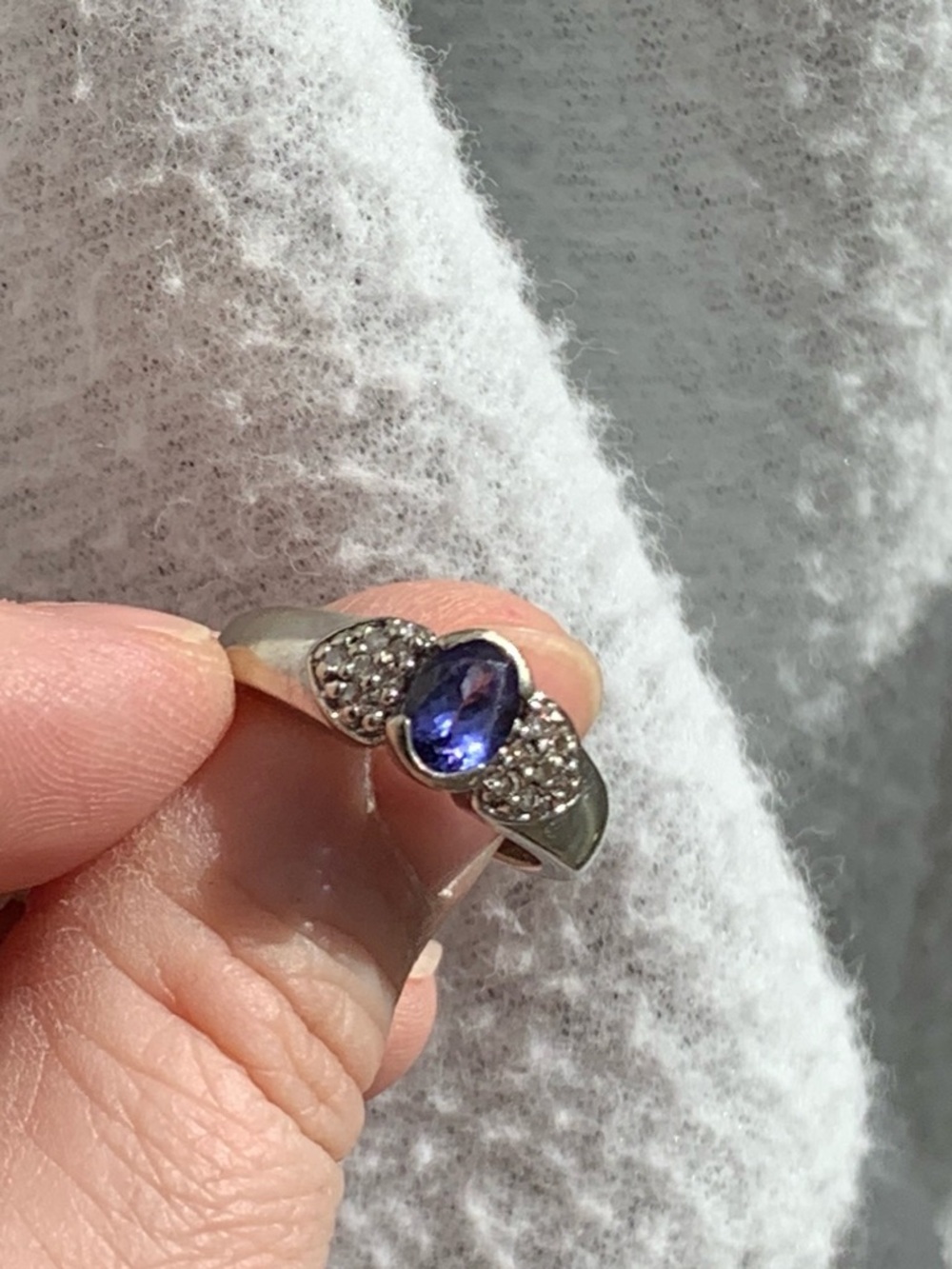 Authentic LeVian white gold tanzanite diamond ring PRICE DROP – SHIPS TOMORROW - Picture 7 of 11
